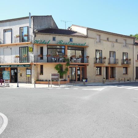 Hôtel restaurant HENRY Puy-lʼÉvêque Exterior foto